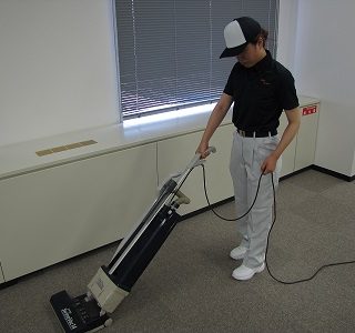 オフィスビルの日常清掃（北区中之島）