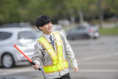 駐車場誘導スタッフ（プレミアホテル門司港）